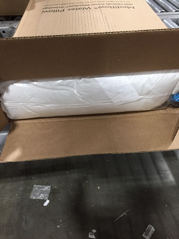 Photo 1 of Mediflow Fiber: The First & Original Water Pillow, clinically Proven to Reduce Neck Pain & Improve Sleep. Therapeutic, Ideal for People Looking for Proper Neck Support