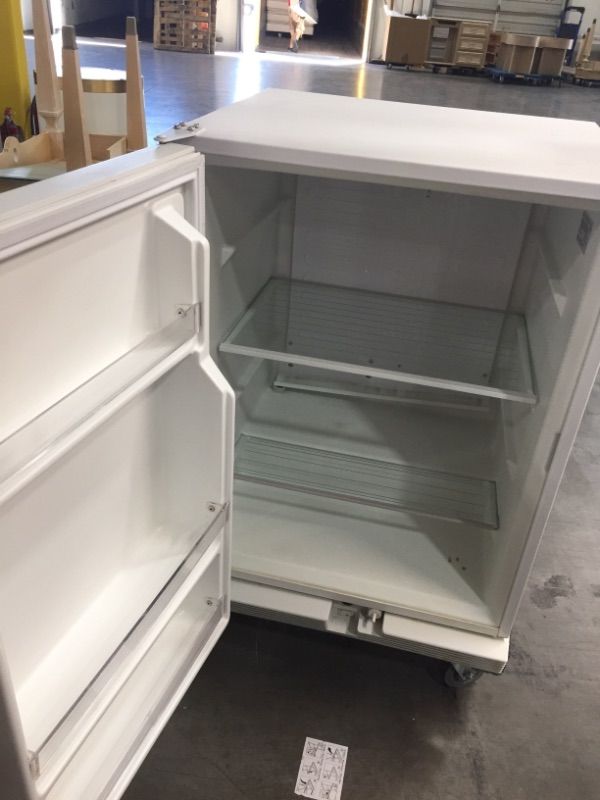 Photo 2 of uline household fridge white 75r