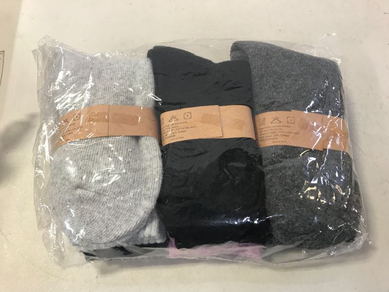 Photo 4 of Justay Winter Womens Wool Socks Vintage Warm Socks Thick Cozy Socks Knit Casual Crew Socks Gifts for Women 6 PAIRS
ONE SIZE FITS MOST