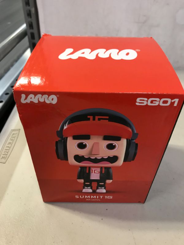 Photo 2 of LAMO 5" Vinyl Figure - Legacy Gamers Summit1g