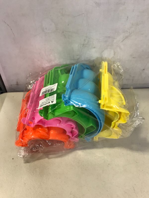 Photo 1 of YXGOOD 5 PCS Winter Snow Mold Ideal SNO Toys Snow Maker Clip for Kids Outdoor Toy and Snow Toy - 3D Shape Snowman Penguin Cats Bear Santa Claus
