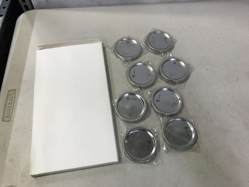 Photo 2 of [50 Count] Canning Lids Regular Mouth - 70mm?2.75in?, Mason Jar Lids with Silicone Seals,Leak Proof Split-type Lids
