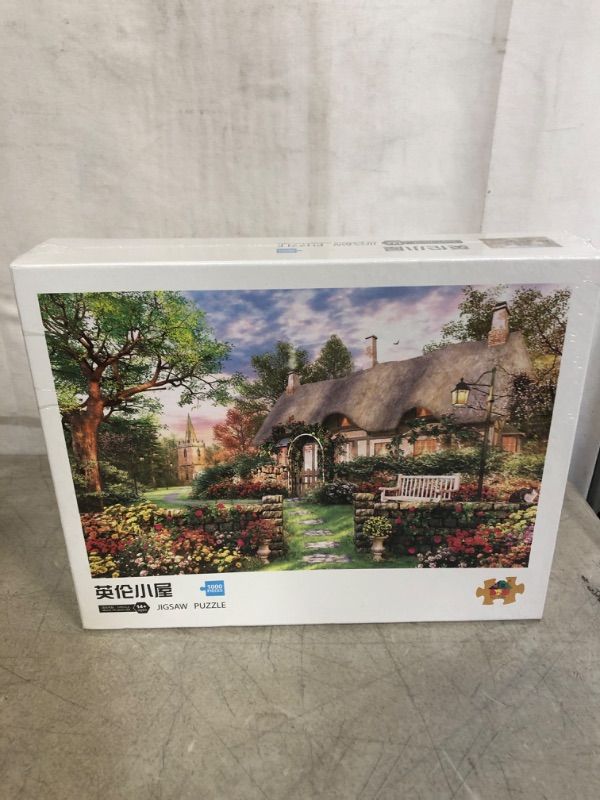 Photo 1 of 1000 PCS PUZZLE 