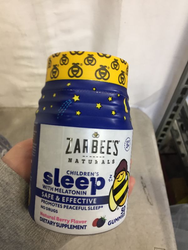 Photo 3 of Zarbee's Naturals Children's Sleep with Melatonin, Natural Berry, 50 Gummies - 50 Ct | CVS
EXP 10/2022 (FACTORY SEALED)