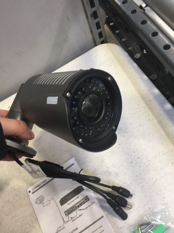 Photo 2 of Eversecu 2.0MP Outdoor Bullet Security Camera 4-in-1(TVI+CVI+AHD+Analog) 42Leds IR Cut 1/2.7" Sensor 2.8-12mm Varifocal Lens OSD menu