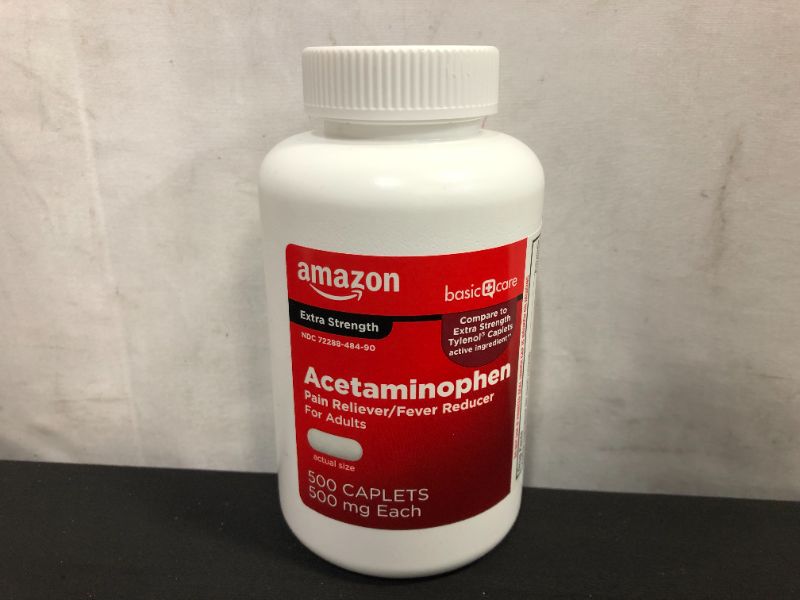 Photo 3 of Amazon Basic Care Extra Strength Pain Relief, Acetaminophen Caplets, 500 mg, 500 Count (Pack of 1) exp 11/2022
