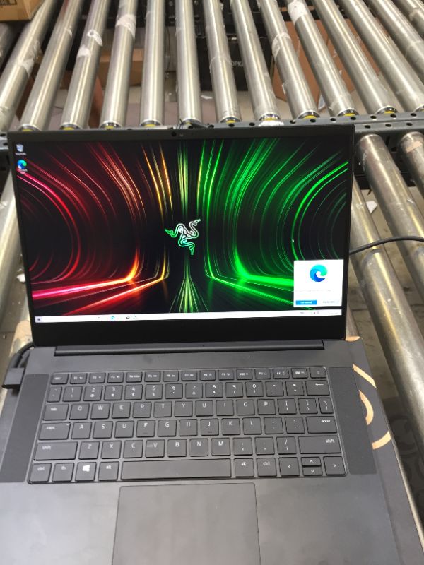 Photo 15 of Razer Blade 14 Gaming Laptop: AMD Ryzen 9 5900HX 8 Core, NVIDIA GeForce RTX 3080, 14" QHD 165Hz, 16GB RAM, 1TB SSD - CNC Aluminum - Chroma RGB - THX Spatial Audio - Vapor Chamber Cooling
