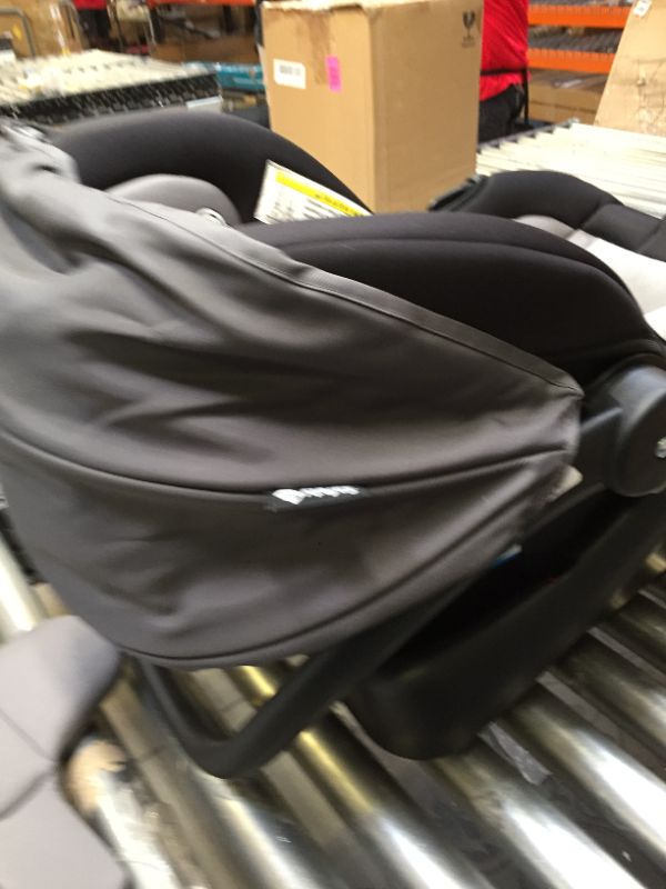 Photo 3 of Graco® SnugRide® SnugFit 35 DLX Infant Car Seat, Maison

