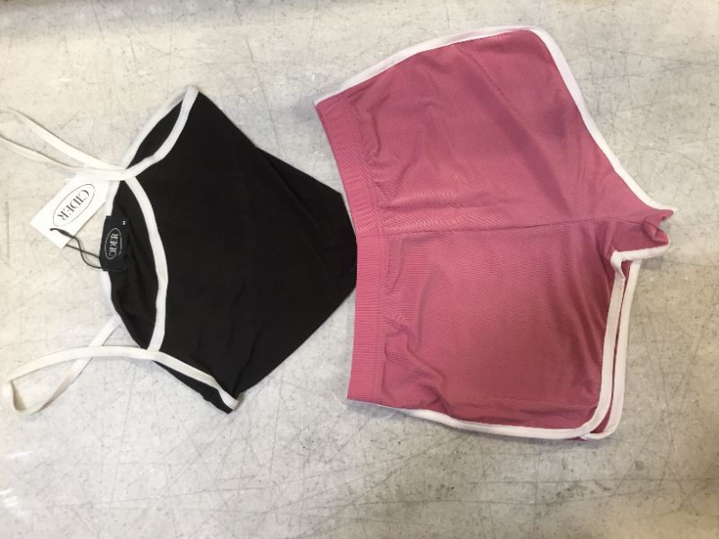 Photo 1 of crop top and shorts matching bundle
medium
~~ china size runs small ~~
