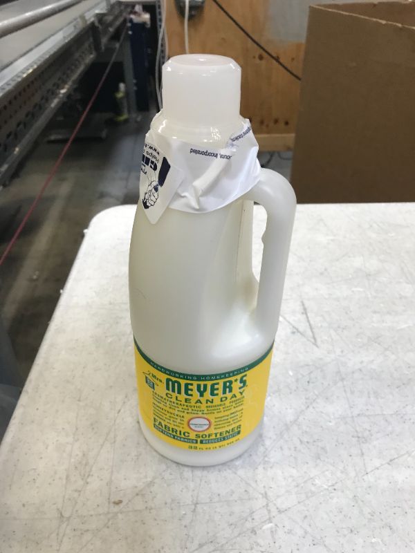 Photo 1 of Mrs. Meyer's Clean Day Fabric Softener, Honeysuckle, 32 Loads
