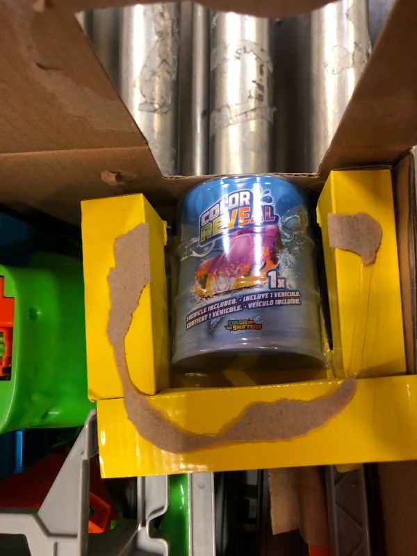 Photo 1 of Hot wheels color reveal octopus track