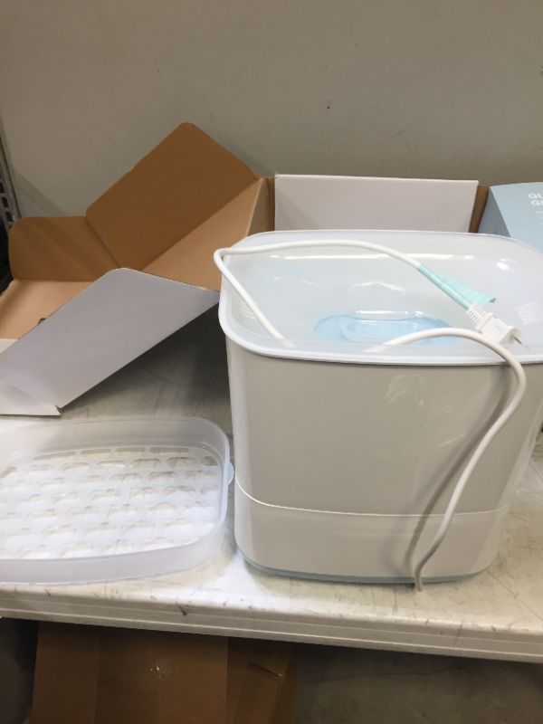 Photo 1 of Papablic Baby Bottle Electric Steam Sterilizer and Dryer --- POWERS ON, UNABLE TO FULLLY TEST 