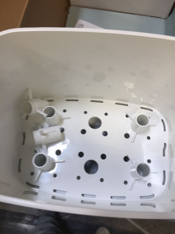 Photo 1 of Papablic Baby Bottle Electric Steam Sterilizer and Dryer --- POWERS ON, UNABLE TO FULLLY TEST 