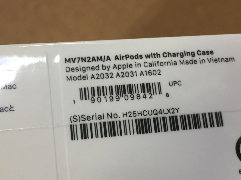 Photo 3 of Apple AirPods (2nd Generation)  --factory sealed 
 
