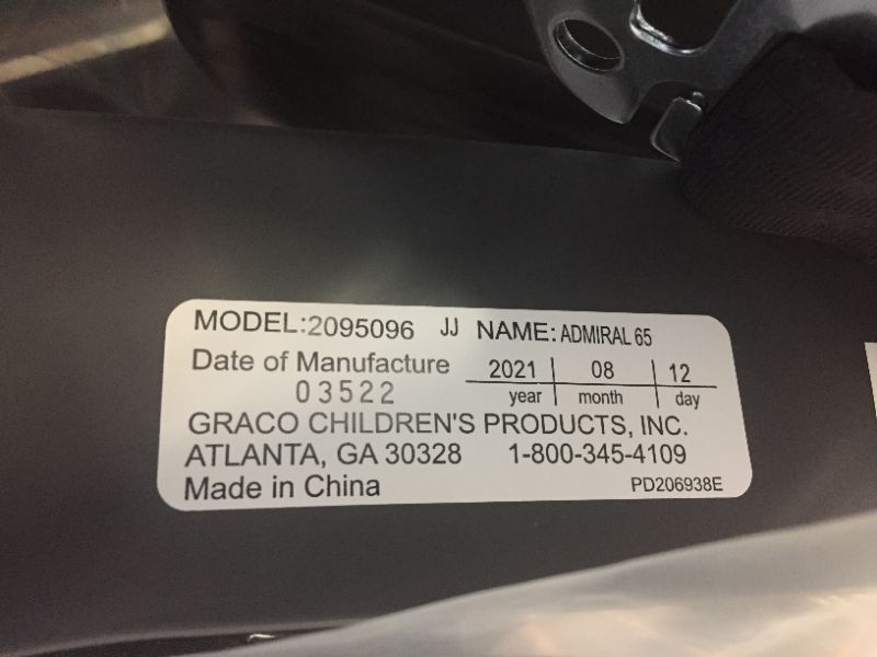 Photo 3 of Graco Admiral 65 Convertible Car Seat, Studio