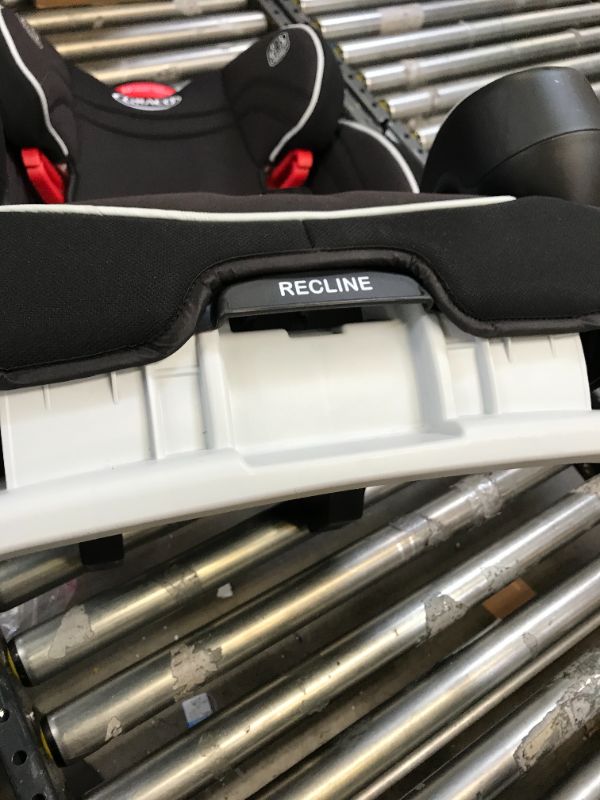 Photo 6 of Graco Atlas 65 2-in-1 Harness Booster Car Seat, Glacier