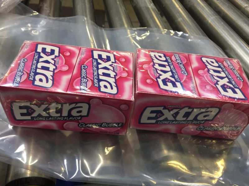 Photo 2 of 2 PACK OF; EXTRA Classic Bubble Sugar Free Chewing Gum, 15 Pieces 10 PACK PER PACKAGE. (20 TOTAL) 
