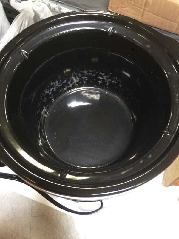 Photo 5 of Crockpot Round Slow Cooker, 4.5 quart, Black & White Pattern (SCR450-HX)
