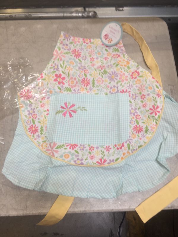 Photo 3 of Design Imports Flower Party Children's Apron
One Size