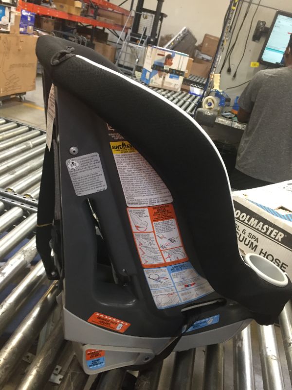 Photo 1 of Graco Admiral 65 Convertible Car Seat, Studio

