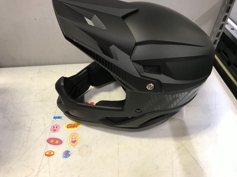 Photo 3 of Mongoose Title Youth/Adult Full Face BMX Bike Helmet, Goggle Strap Channel, Visor, 10 Air Vents, Full Coverage
