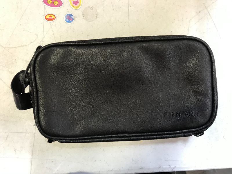 Photo 1 of generic toiletry bag for men 