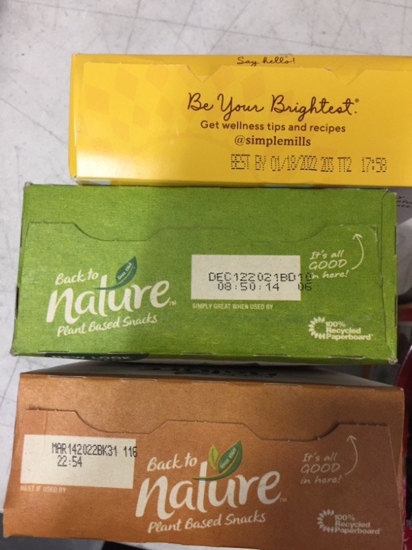 Photo 3 of 4 lot of snacks/green tea
Open box, see photo for expire date