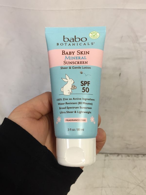 Photo 2 of Babo Botanicals SPF 50 Baby Skin Mineral Sunscreen Lotion 3 Fl Oz Tube
 (factory sealed)