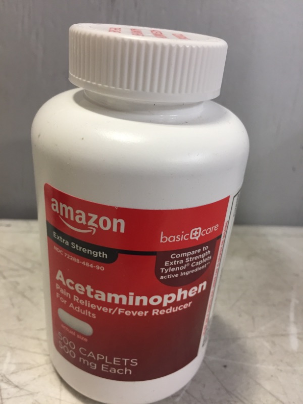 Photo 2 of Amazon Basic Care Extra Strength Pain Relief, Acetaminophen Caplets, 500 mg, 500 Count (Pack of 1) exp 11/2022