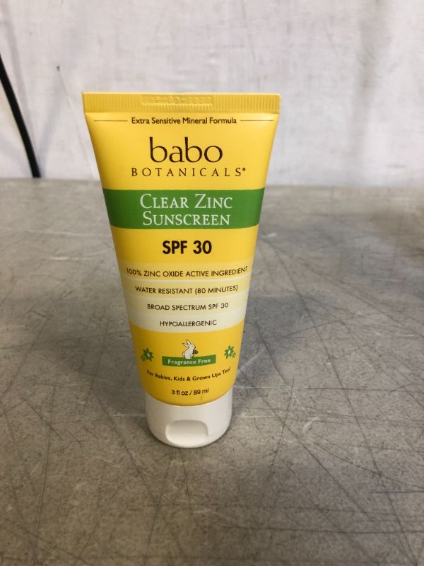 Photo 2 of Babo Botanicals Zinc Sunscreen Lotion SPF 30 with 100% Mineral Actives, Non-Greasy, Water-Resistant, Fragrance-Free, Vegan, For Babies, Kids or Sensitive Skin, Clear, 3 Fl Oz
