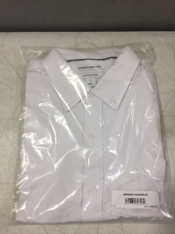 Photo 3 of Essentials Men's Regular-Fit Short-Sleeve Pocket Oxford Shirt, White, ...
Size: X-Large
