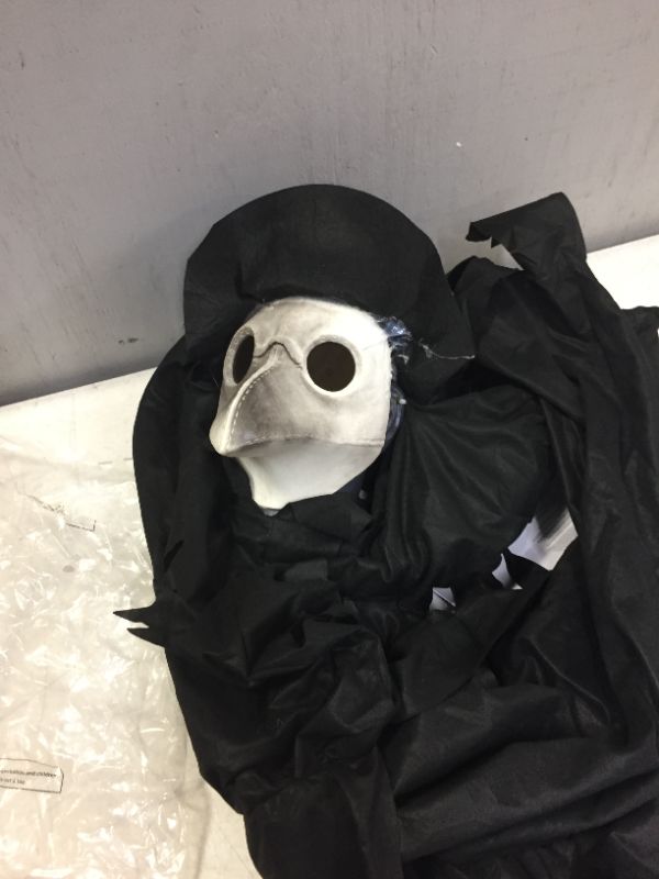 Photo 1 of 53inch Motion Activated Haunted Vibration Bird Door Hanging with Creepy Sound-Luminous Eyes Halloween Prop Decoration
