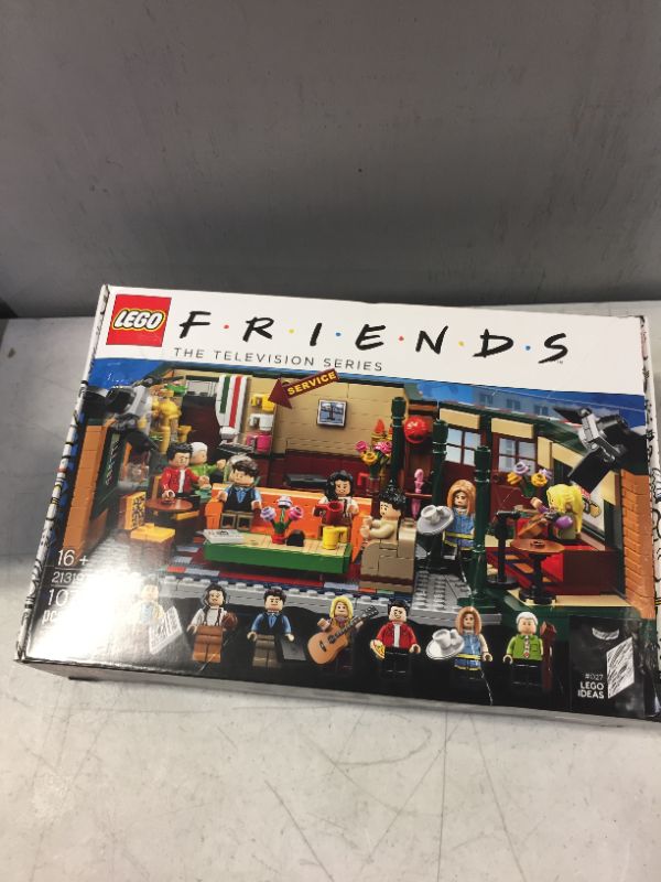 Photo 3 of Ideas Central Perk 21319 (factory sealed)