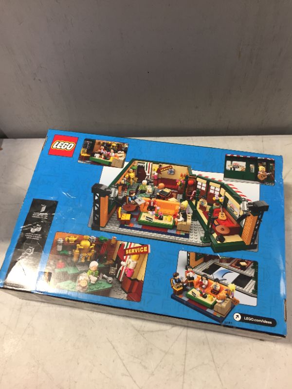 Photo 9 of Ideas Central Perk 21319 (factory sealed)