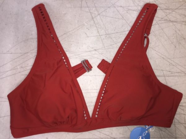 Photo 2 of CUPSHE BIKINI TOP ONLY, CORAL SIZE XL 