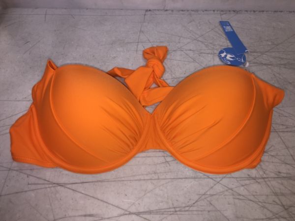 Photo 1 of CUPSHE BIKINI TOP ONLY ORANGE, SIZE XL