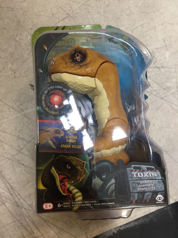 Photo 1 of WowWee Untamed Snakes - Toxin (Rattle Snake) - Interactive Toy