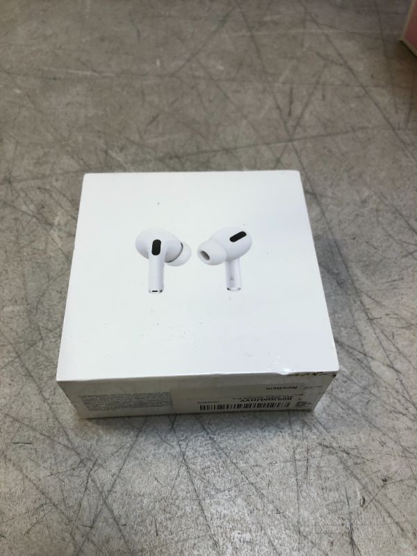 Photo 2 of Apple AirPods Pro