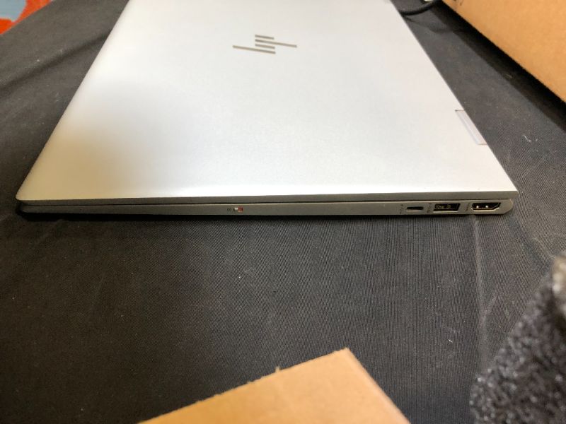 Photo 6 of HP ENVY x360 Convertible 15m-dr0012dx 15.6" 2-in-1 Laptop Computer Refurbished - Silver
***MOUSE PAD DOES NOT WORK. NEED TO ATTACH MOUSE TO USB PORT***
