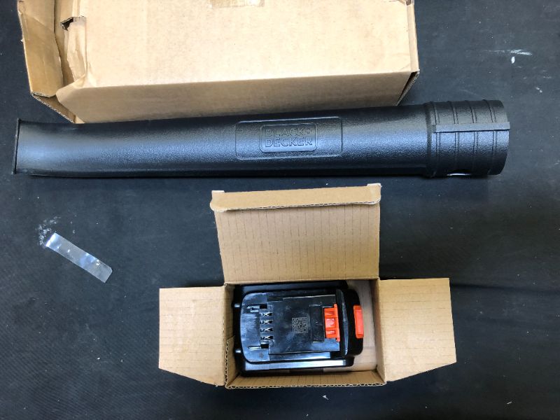 Photo 1 of BLACK+DECKER 20V MAX* POWERCONNECT 10 in. 2in1 Cordless String Trimmer/Edger + Sweeper Combo Kit (LCC222) (Missing Charger)