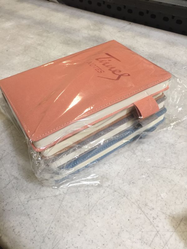 Photo 2 of A5 Notebook with pen loop, 25k, size: 147x217mm, Muslin grain discoloured leather cover, Inner paper: 80g cream-colored paper, 140 pieces, 280 pages (4
