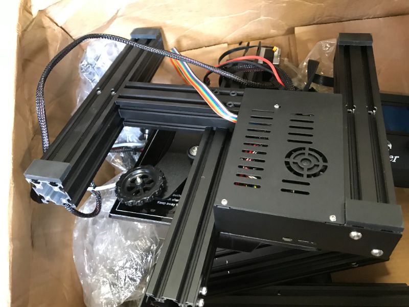 Photo 5 of Official Creality Ender 3 3D Printer Fully Open Source with Resume Printing Function DIY 3D Printers Printing Size 220x220x250mm