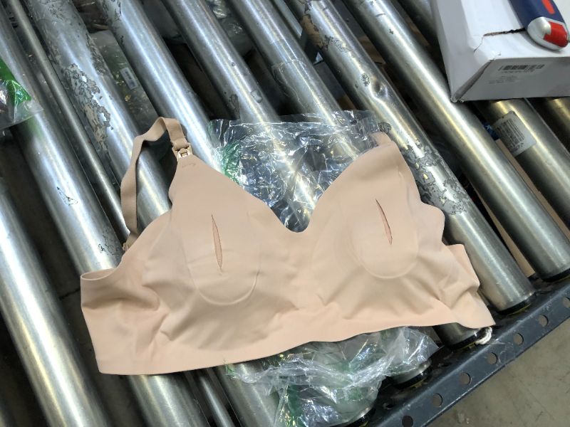 Photo 1 of Generic bra sz M 