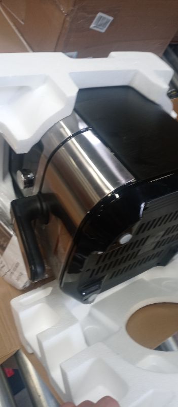 Photo 1 of Instant Vortex Plus 6-in-1 Air Fryer, 6 Quart