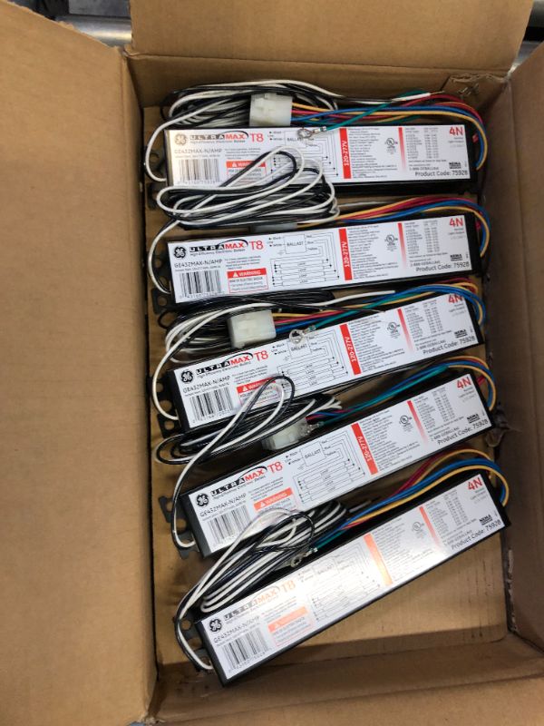 Photo 2 of (10 Pack) GE 75928 GE432MAXP-N/Amp 3 or 4 Lamp T8 Electronic Ballast F32T8 F25T8 F17T8 FE15T8 F25T12 F28T8 F36T8 F40T8 - 120 Volt To 277 Volt - Ultra Max 4N Amp Plug Connector P Series
