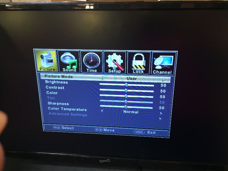 Photo 1 of Supersonic Sc-2412 24" 1080p AC-DC LED TV-DVD Combination