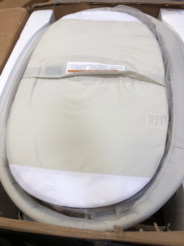 Photo 2 of 4moms mamaRoo sleep bassinet