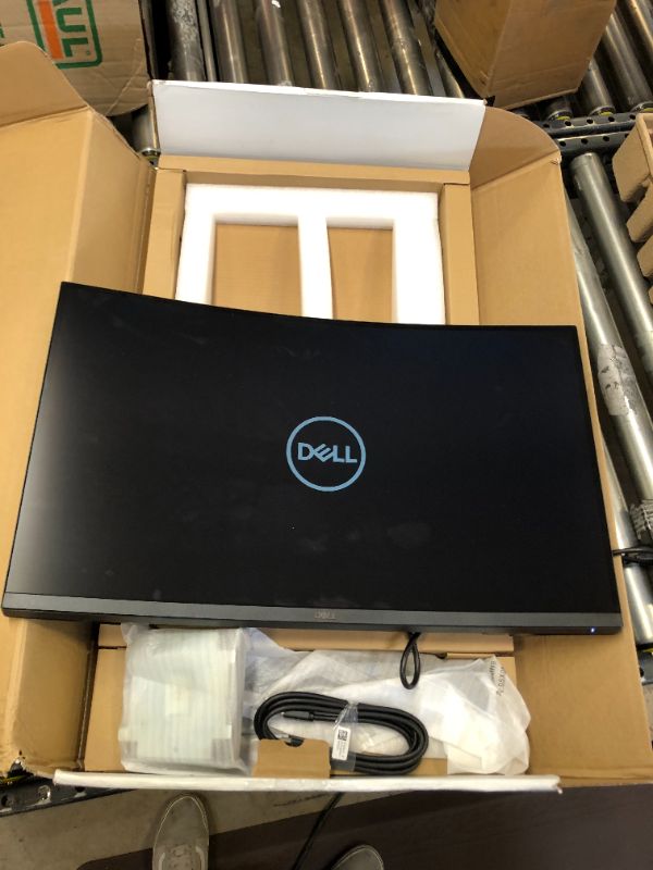 Photo 2 of  Dell S2721HGF - LED monitor - curved - 27" (27" viewable) - 1920 x 1080 Full HD

