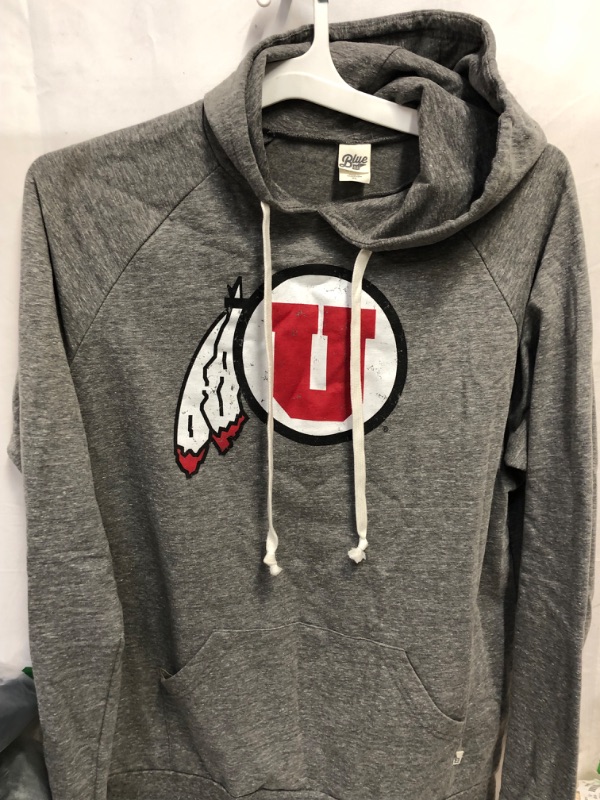 Photo 1 of college sports  team hoodie size xl womens 