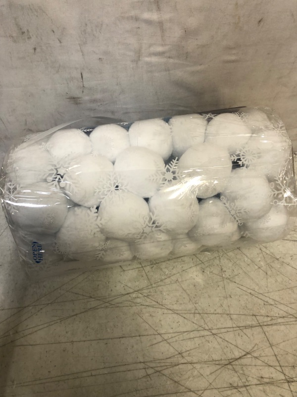 Photo 2 of 48 pack indoor snowballs 